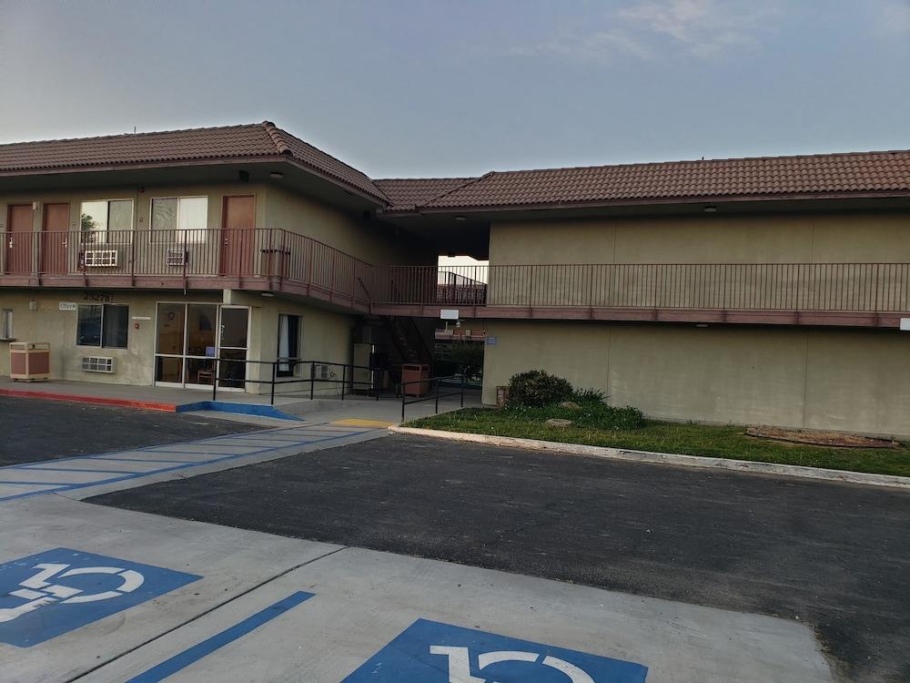 Villa Baymont By Wyndham Coalinga Exterior foto